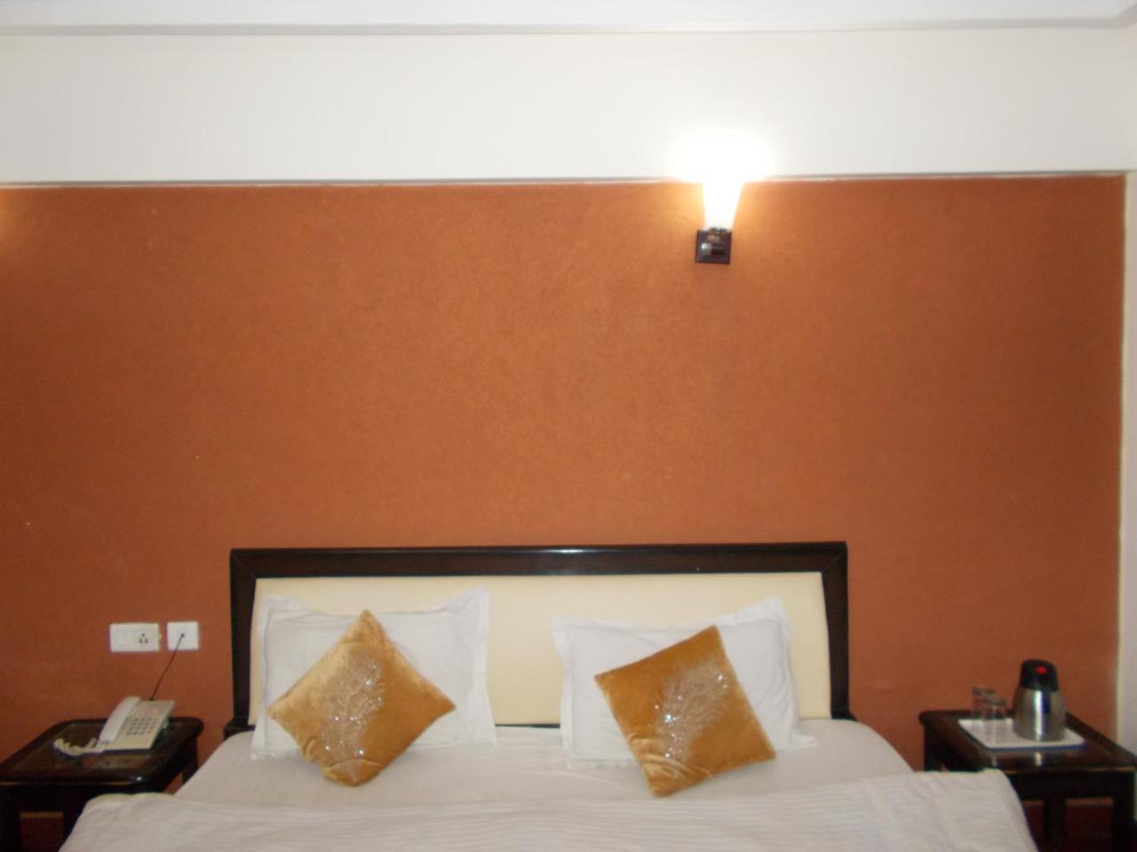 Hotel Well Come Park Nainital Ngoại thất bức ảnh
