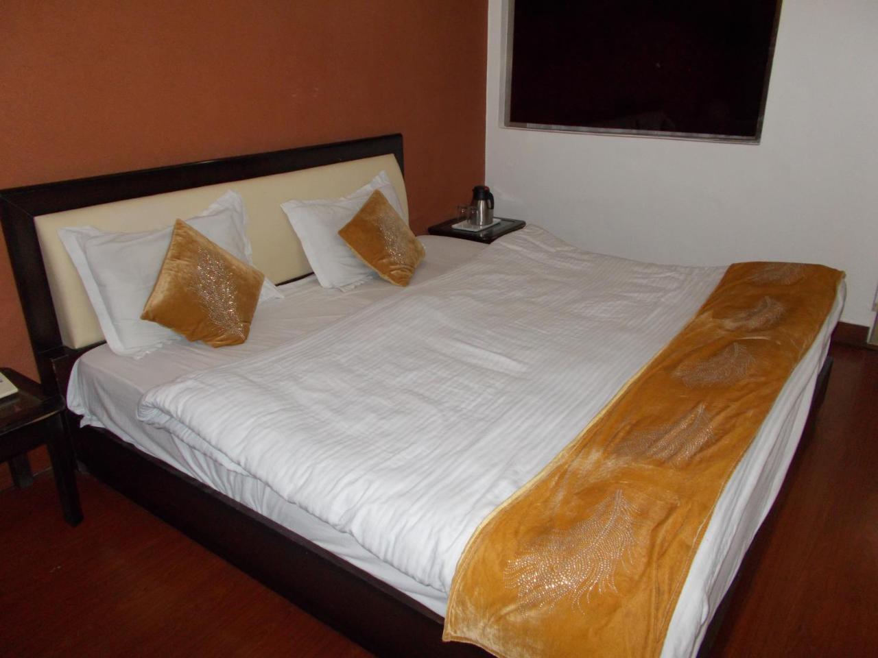 Hotel Well Come Park Nainital Ngoại thất bức ảnh